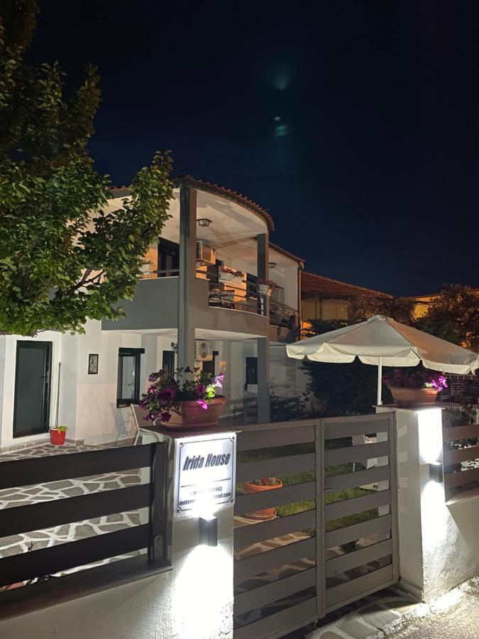 Irida House Apartment สกาลา กัลลีราคิส ภายนอก รูปภาพ