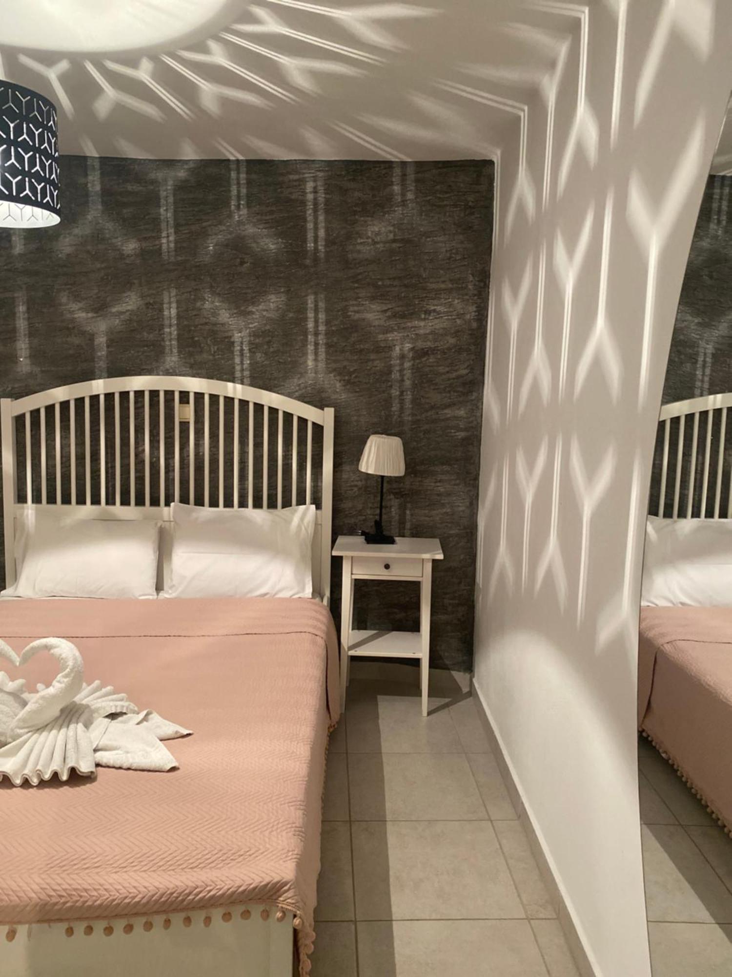 Irida House Apartment สกาลา กัลลีราคิส ภายนอก รูปภาพ
